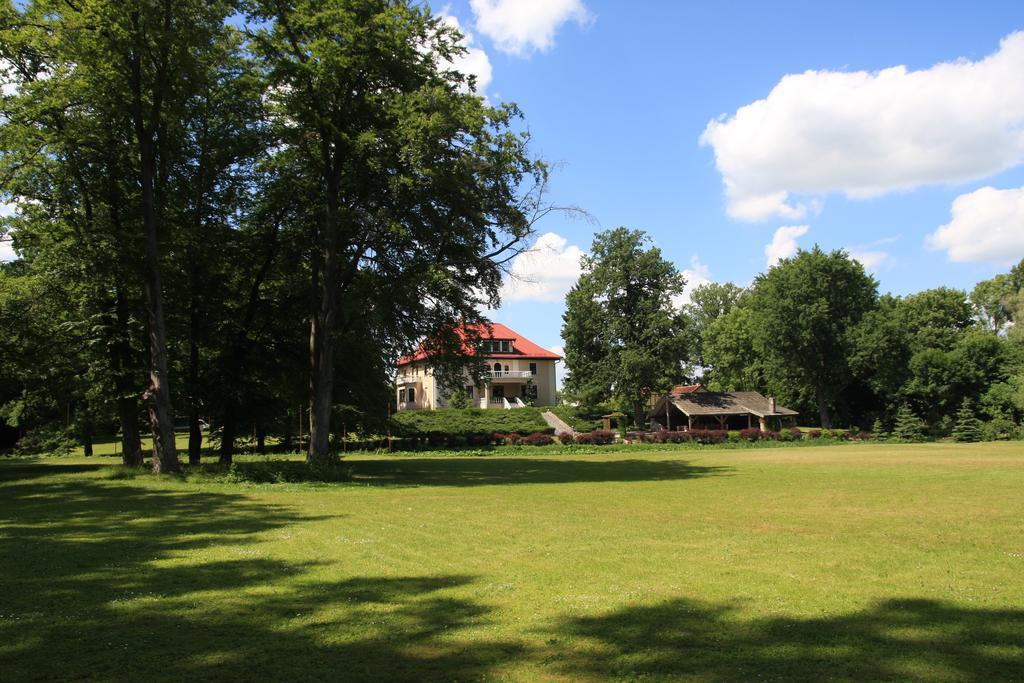 Palac Pozorty Bądki Exterior foto