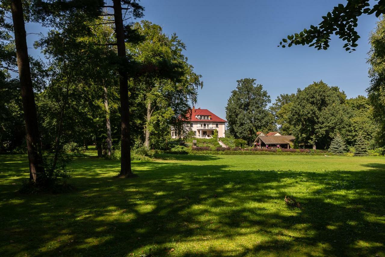 Palac Pozorty Bądki Exterior foto